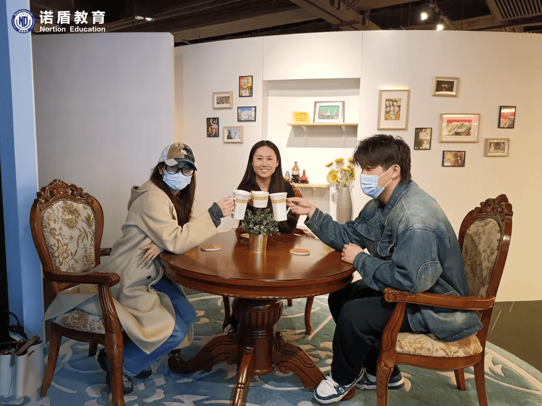 诺盾教育 | 凤凰卫视香港总部之旅,了解主播镜头后的传媒世界!